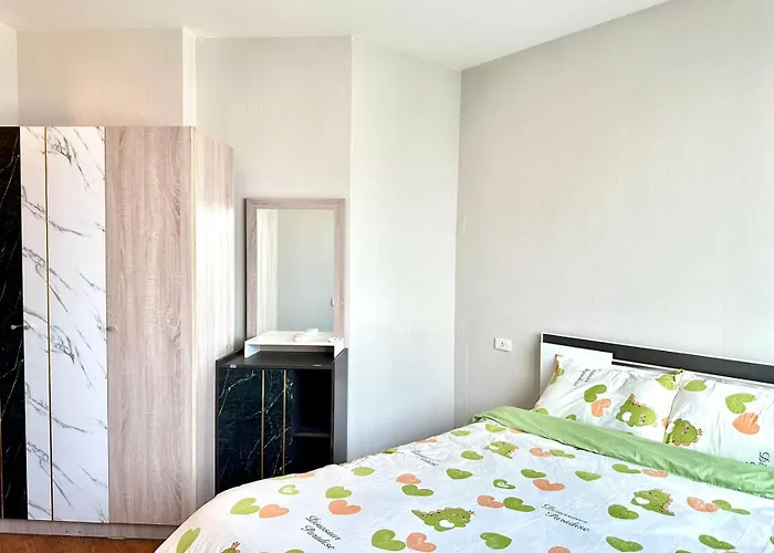 Artisan Ratchada Spacious 2br Bangkok